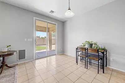 17373 W Pinnacle Vista Drive, Surprise, AZ 85387 - Photo 5