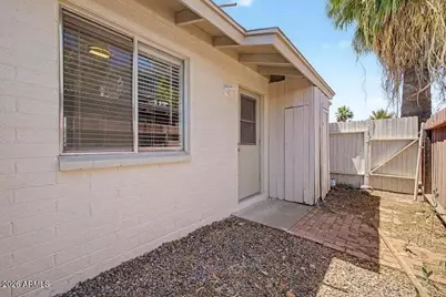 2209 S Granada Drive #A, Tempe, AZ 85282 - Photo 15