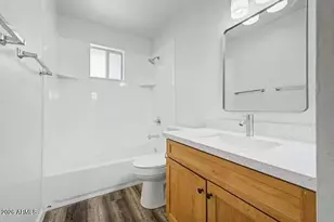 2209 S Granada Dr, Tempe, AZ 85282 - Photo 11