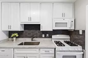 1921 E Osborn Rd, Phoenix, AZ 85016 - Photo 11