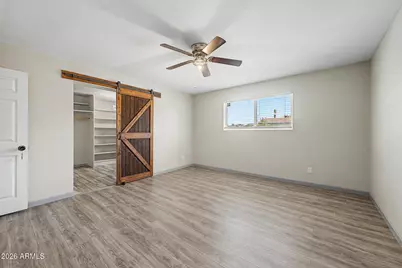 10217 N 37th Avenue, Phoenix, AZ 85051 - Photo 11