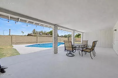 10217 N 37th Avenue, Phoenix, AZ 85051 - Photo 23
