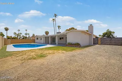 10217 N 37th Avenue, Phoenix, AZ 85051 - Photo 25