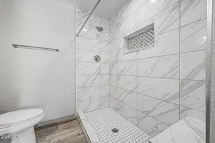 10217 N 37th Ave, Phoenix, AZ 85051 - Photo 13