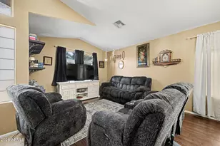 853 E Mountain View Rd, San Tan Valley, AZ 85143 - Photo 9