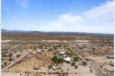 20910 W Cattle Iron Drive, Wickenburg, AZ 85390 - Photo 41