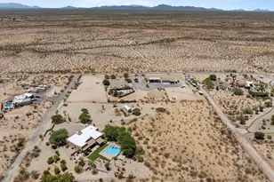 20910 W Cattle Iron Dr, Wickenburg, AZ 85390 - Photo 45