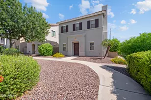 453 N Citrus Ln, Gilbert, AZ 85234 - Photo 1