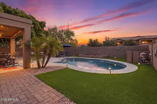 692 W Honeysuckle Dr, Chandler, AZ 85248 - Photo 13