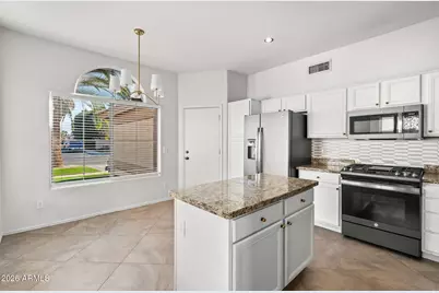1638 E Barbarita Avenue, Gilbert, AZ 85234 - Photo 9