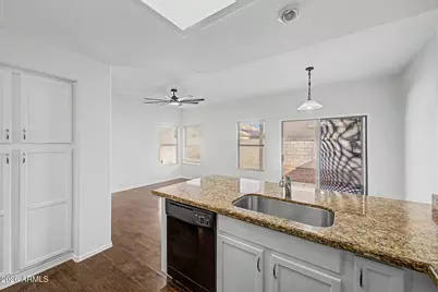 8371 W Melinda Lane, Peoria, AZ 85382 - Photo 11