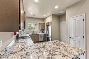 841 W Yeager Ln, Lakeside, AZ 85929 - Photo 15