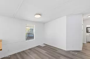 2200 N Delaware Dr, Apache Junction, AZ 85120 - Photo 15