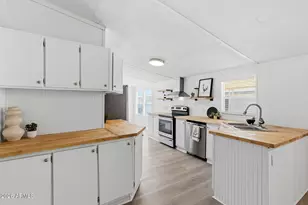 2200 N Delaware Dr, Apache Junction, AZ 85120 - Photo 13
