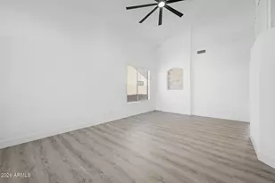 10925 W Davis Ln, Avondale, AZ 85323 - Photo 7