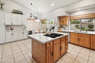 8623 W Escuda Dr, Peoria, AZ 85382 - Photo 3