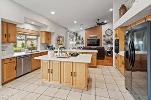8623 W Escuda Dr, Peoria, AZ 85382 - Photo 23