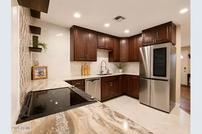 8701 E Cambridge Avenue, Scottsdale, AZ 85257 - Photo 5