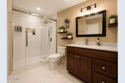 8701 E Cambridge Avenue, Scottsdale, AZ 85257 - Photo 9