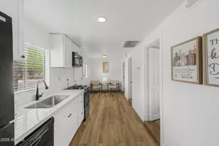 723 E Sunnyslope Ln, Phoenix, AZ 85020 - Photo 13