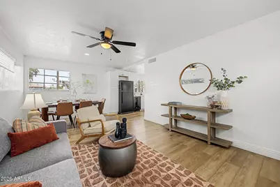 723 E Sunnyslope Lane, Phoenix, AZ 85020 - Photo 5