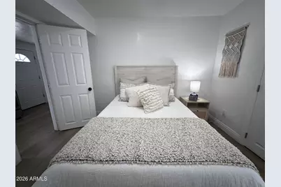 723 E Sunnyslope Lane, Phoenix, AZ 85020 - Photo 13