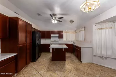 8591 W Oregon Avenue, Glendale, AZ 85305 - Photo 13