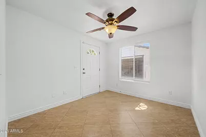 530 E Rose Lane, Phoenix, AZ 85012 - Photo 33