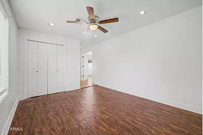 530 E Rose Lane, Phoenix, AZ 85012 - Photo 21