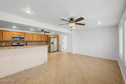 530 E Rose Lane, Phoenix, AZ 85012 - Photo 13