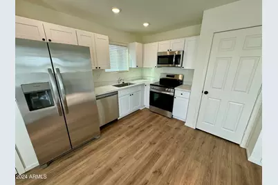 1106 E Yuma Street #B, Phoenix, AZ 85034 - Photo 3