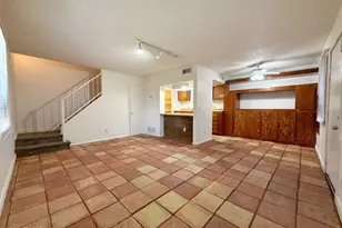 4031 W Mesquite Ln, Phoenix, AZ 85019 - Photo 9
