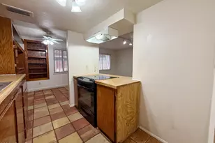 4031 W Mesquite Ln, Phoenix, AZ 85019 - Photo 7