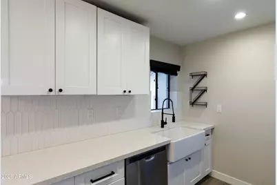6480 N 82nd Street #1123, Scottsdale, AZ 85250 - Photo 9