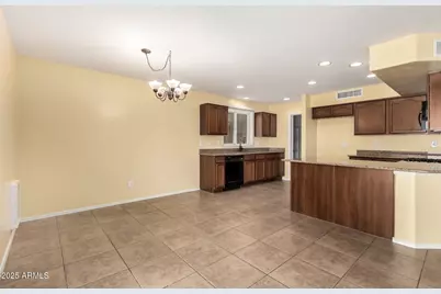 18103 W Smokey Drive, Surprise, AZ 85388 - Photo 7