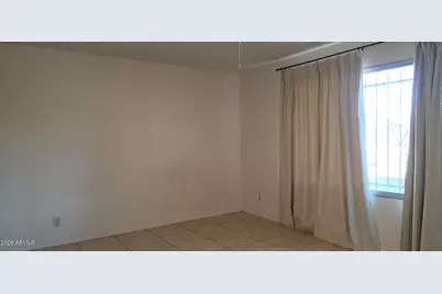 6738 W Denton Lane, Glendale, AZ 85303 - Photo 13