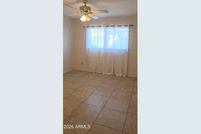 6738 W Denton Lane, Glendale, AZ 85303 - Photo 17