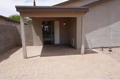 983 E Denim Trail, San Tan Valley, AZ 85143 - Photo 13