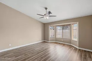325 S Golden Key Dr, Gilbert, AZ 85233 - Photo 17