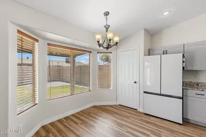 325 S Golden Key Drive, Gilbert, AZ 85233 - Photo 15