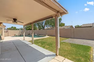 325 S Golden Key Dr, Gilbert, AZ 85233 - Photo 23