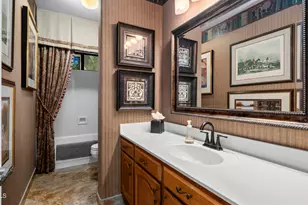42 E Maria Ln, Tempe, AZ 85284 - Photo 21