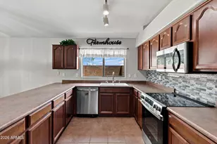 25510 W Pioneer St, Buckeye, AZ 85326 - Photo 11