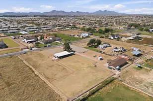 23044 E Munoz St, Queen Creek, AZ 85142 - Photo 3