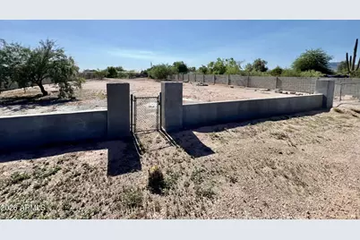 412 N Ironwood Drive #17, Apache Junction, AZ 85120 - Photo 3
