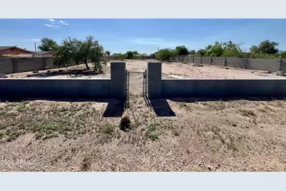412 N Ironwood Drive #17, Apache Junction, AZ 85120 - Photo 1