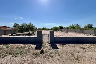 412 N Ironwood Dr, Apache Junction, AZ 85120 - Photo 1