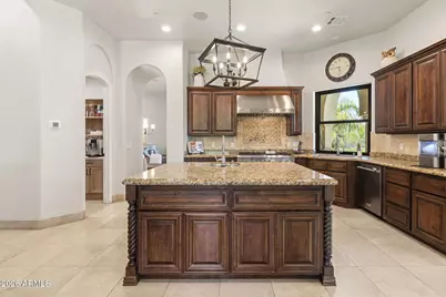 24008 N 73rd Lane, Peoria, AZ 85383 - Photo 17