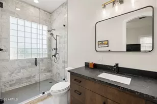 24008 N 73rd Ln, Peoria, AZ 85383 - Photo 33