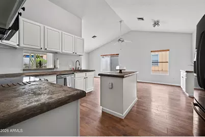 10002 S 47th Place, Phoenix, AZ 85044 - Photo 11